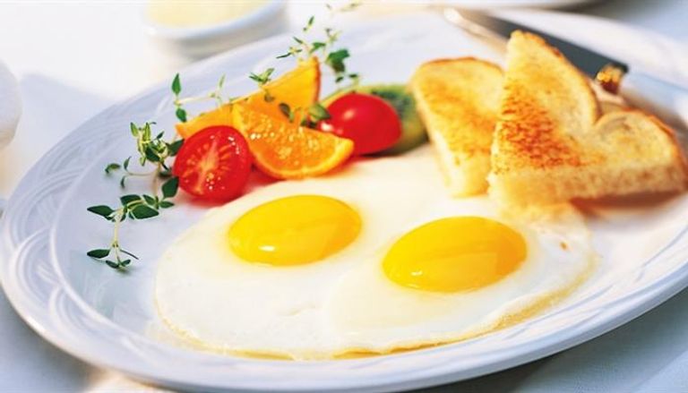 وجبة الإفطار تساعد على حرق الدهون وتخفيف الوزن