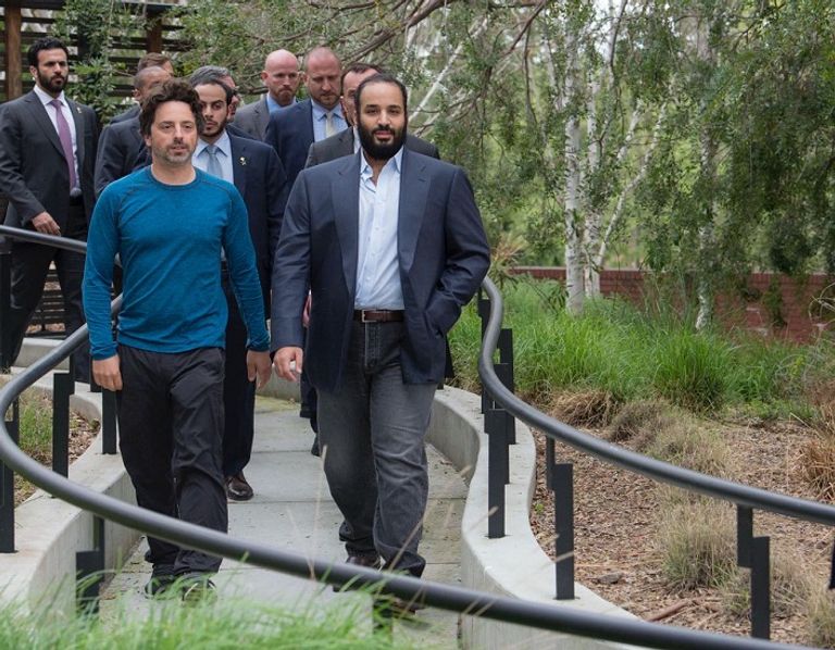 الأمير محمد بن سلمان خلال اجتماع مع كبار مستثمري سان فرانسيسكو