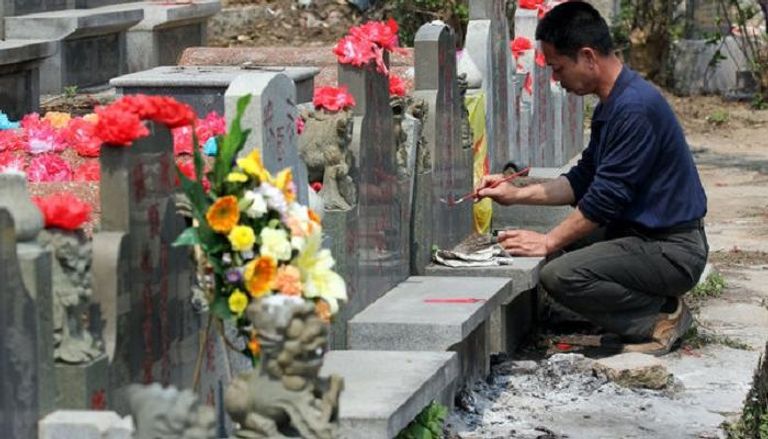 عيد كنس المقابر في الصين