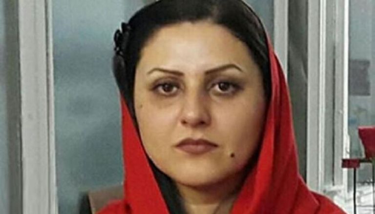  الناشطة السياسية الإيرانية كولرخ إيرايي