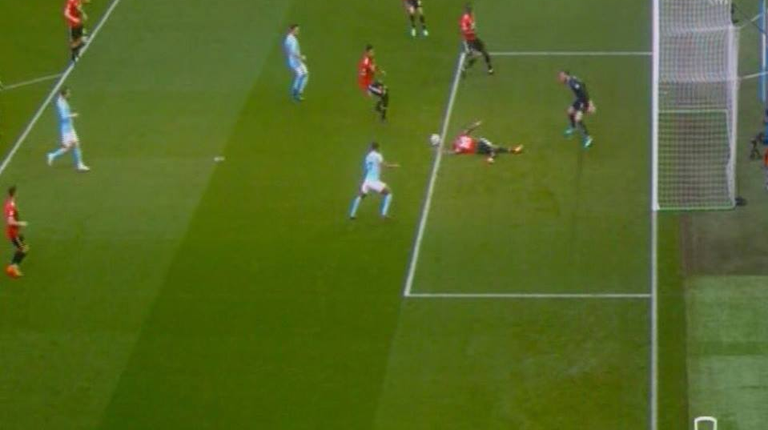 صورة من الواقعة يونايتد والسيتي