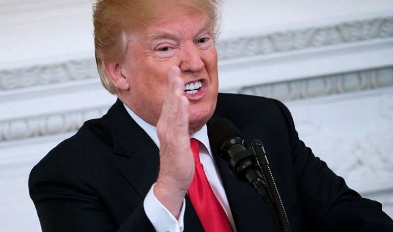 ترامب توعد نظام بشار الأسد بأن يدفع ثمنا باهظا خامنئي وبشار الأسد في لقاء سابق