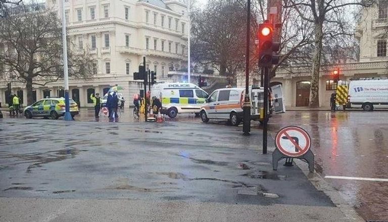 انتشار الشرطة البريطانية حول قصر بكنجهام