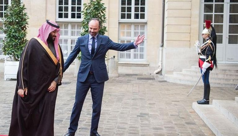رئيس الوزراء الفرنسي خلال استقباله الأمير محمد بن سلمان