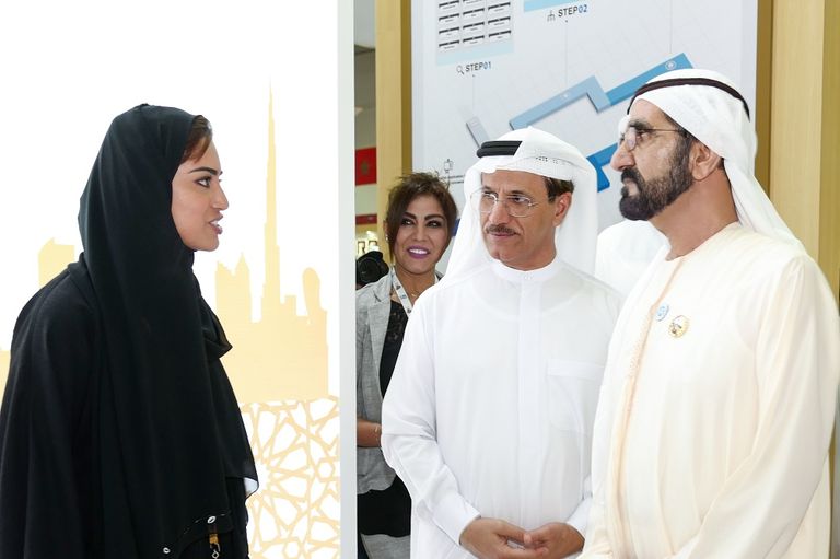 الشيخ محمد بن راشد تجول في مختلف أرجاء معرض دبي للاستثمارات العقارية