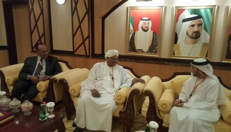 إحدى لقاءات وزير الاستثمار السوداني في دبي