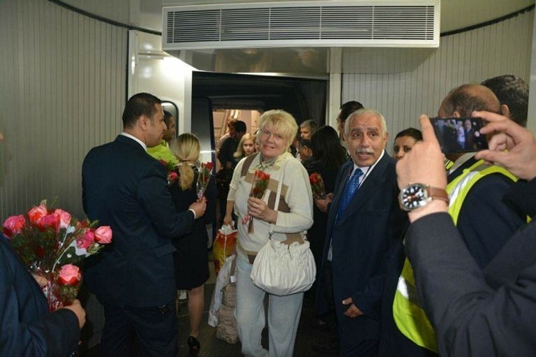 طائرة شركة إيروفلوت الروسية بمطار القاهرة