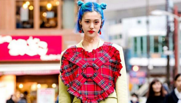 الألوان الفوسفورية في أسبوع الموضة في طوكيو