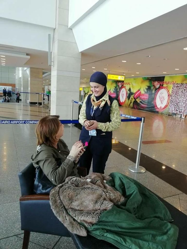 طائرة مصر للطيران من طراز بوينج 737 / 800