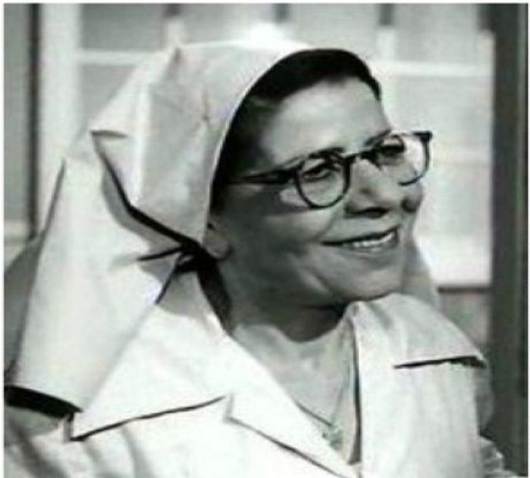 الفنانة المصرية صالحة قاصين سيدة المسرح الأولى