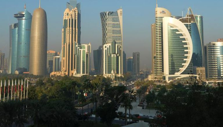 قطر تحاول سد فجوة عجز الموازنة ببيع السندات الدولية