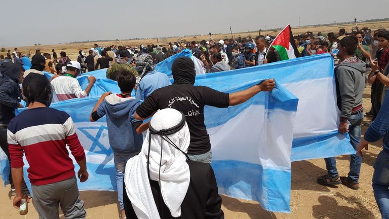 إصابة فلسطينيين في الجمعة الثالثة لمسيرة العودة