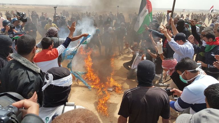 إصابة فلسطينيين في الجمعة الثالثة لمسيرة العودة