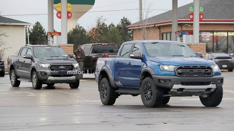 الشاحنتان فورد "Raptor" و"Wildtrak"