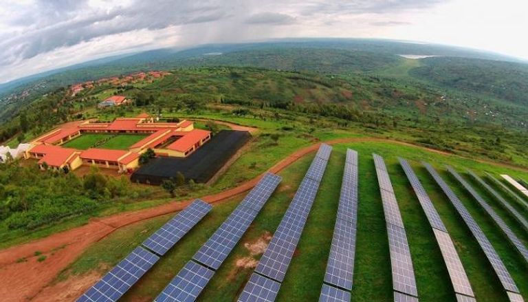إحدى محطات الطاقة الشمسية في رواندا
