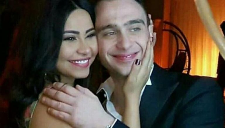 الفنانة المصرية شيرين وزوجها حسام حبيب