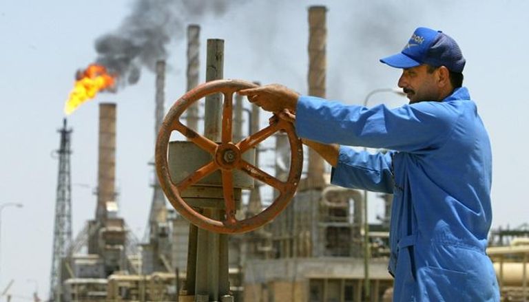 العراق يأمل في إنهاء حرق الغاز بحلول عام 2021