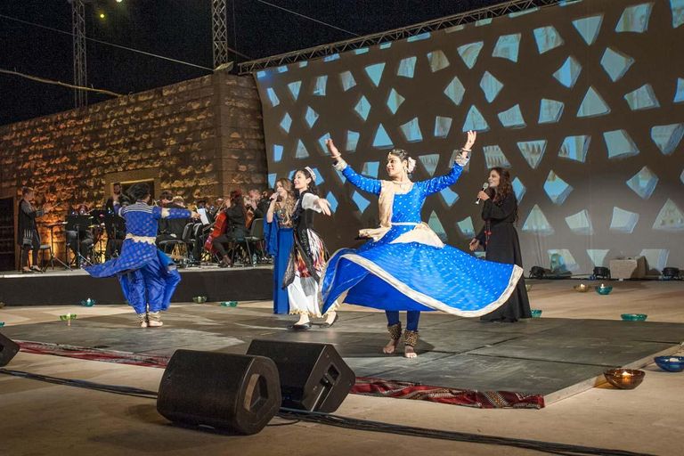 طريق الحرير رحلة موسيقية عبر التاريخ