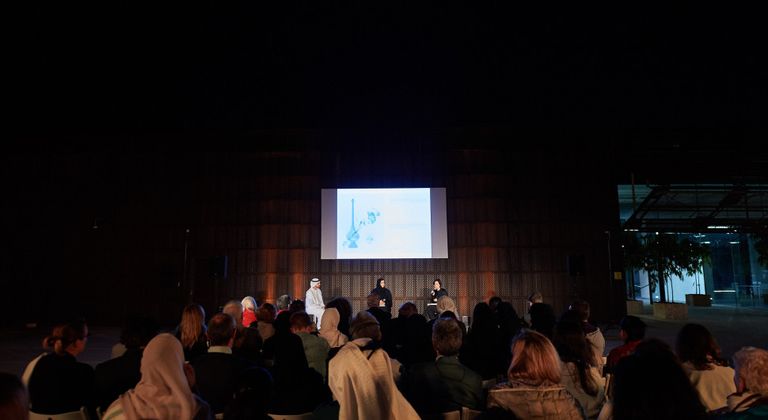 نورة الكعبي وزيرة الثقافة وتنمية المعرفة الإماراتية