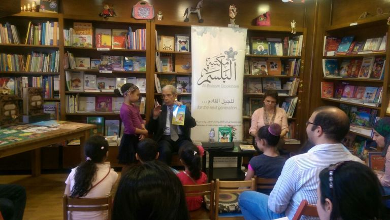 الشاروني في لقاء تفاعلي بمكتبة البلسم 