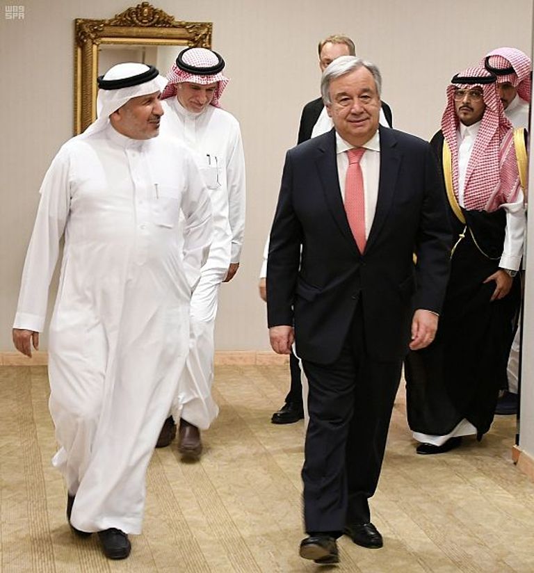 الأمين العام للأمم المتحدة أنطونيو غوتيريس يزور مركز الملك سلمان للإغاثة جوتيريس أثناء زيارته لمركز الملك سلمان للإغاثة