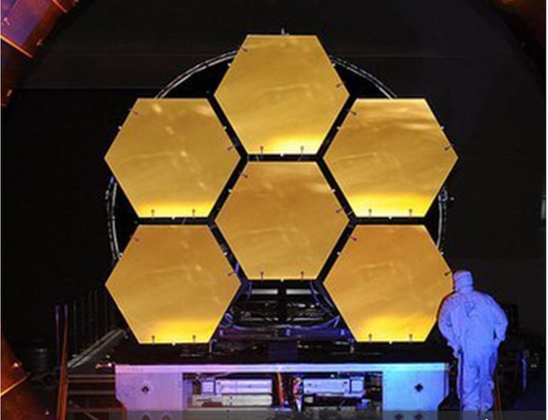 اختبارات لمرآة تلسكوب جيمس ويب