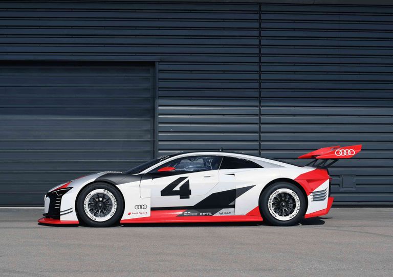 سيارة أودي Audi e-tron vision gran turismo من الخيال إلى الواقع