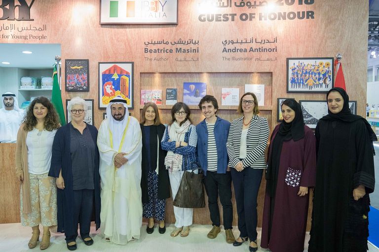 الشيخ الدكتور سلطان بن محمد القاسمي في مهرجان الشارقة القرائي للطفل