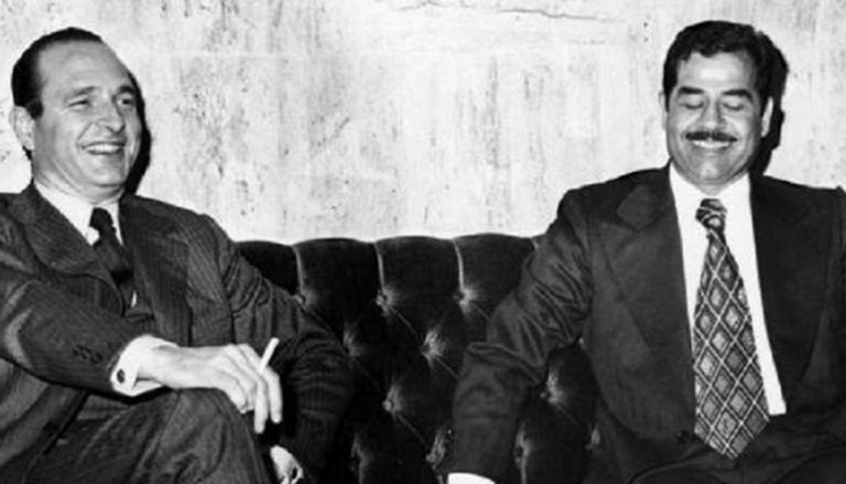 صدام حسين والرئيس الفرنسي الأسبق فرنسوا ميتران - أرشيفية