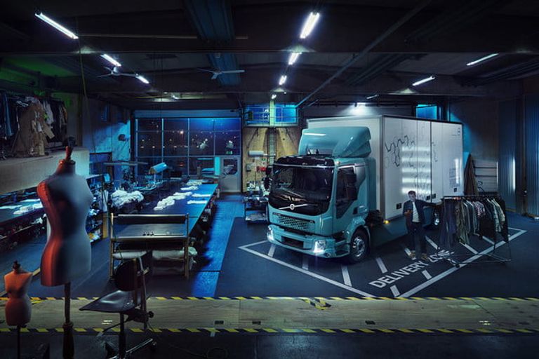 فولفو تكشف عن تفاصيل شاحناتها الكهربائية المنتظرة