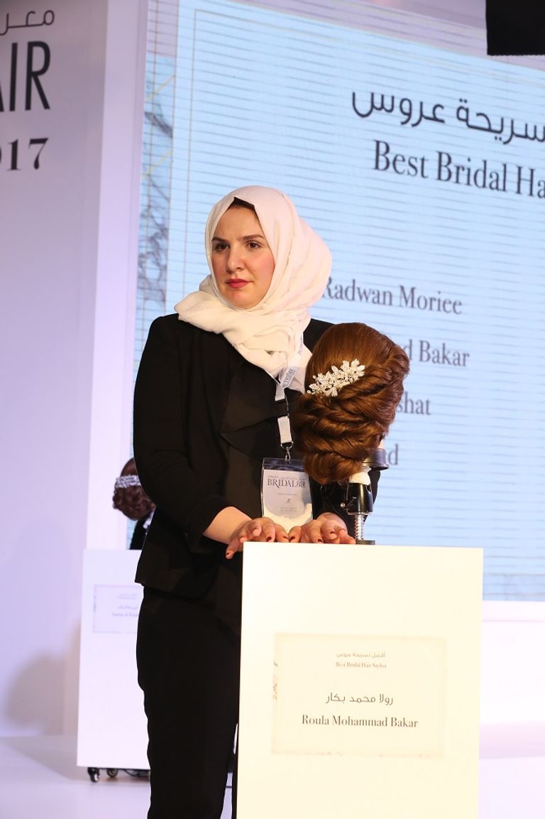 "الشارقة للعروس 2018" يحتضن مواهب استثنائية 