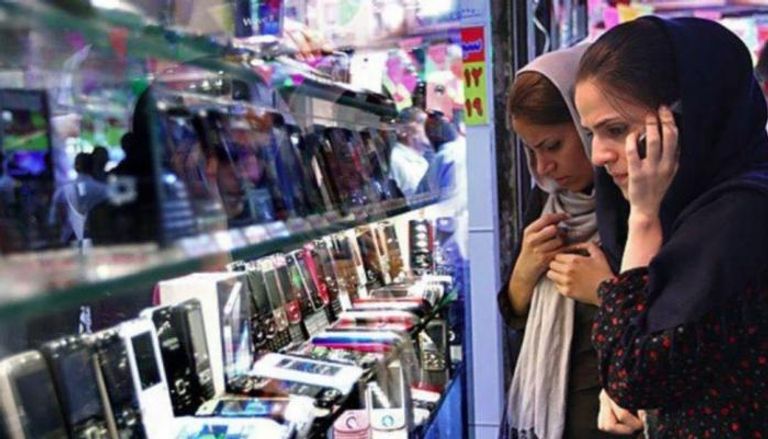 ارتفاع أسعار أغلب ماركات الهواتف النقالة في إيران