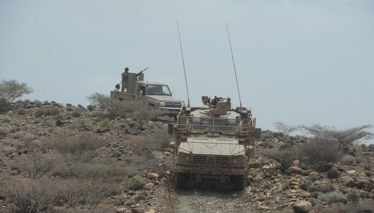 مدرعة إماراتية تابعة للمقاومة الوطنية اليمنية بالساحل الغربي