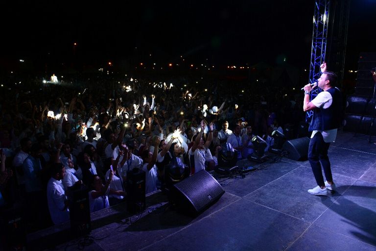 رامي صبري في حفل بمدينة 6 أكتوبر