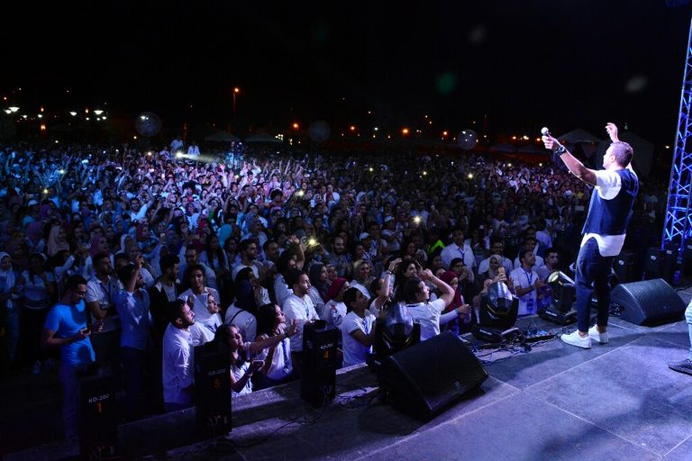 رامي صبري في حفل بمدينة 6 أكتوبر