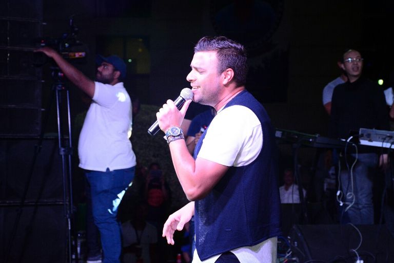 رامي صبري في حفل بمدينة 6 أكتوبر