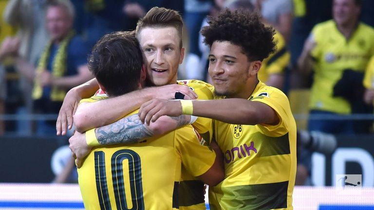 بروسيا دورتموند هانوفر وبايرن ميونيخ