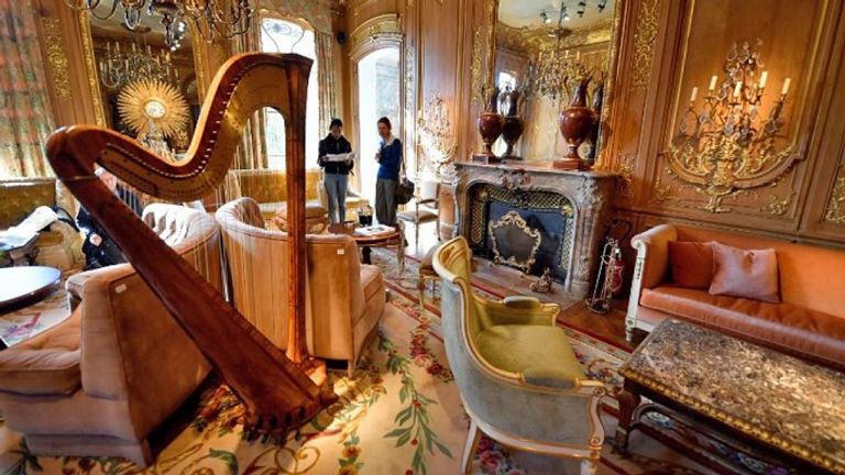 فندق في باريس