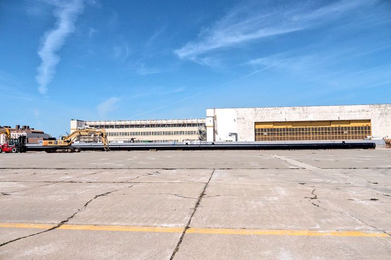 من المفارقات أن الآلة مصنوعة من البلاستيك