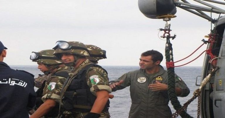 قوات خفر السواحل الجزائرية