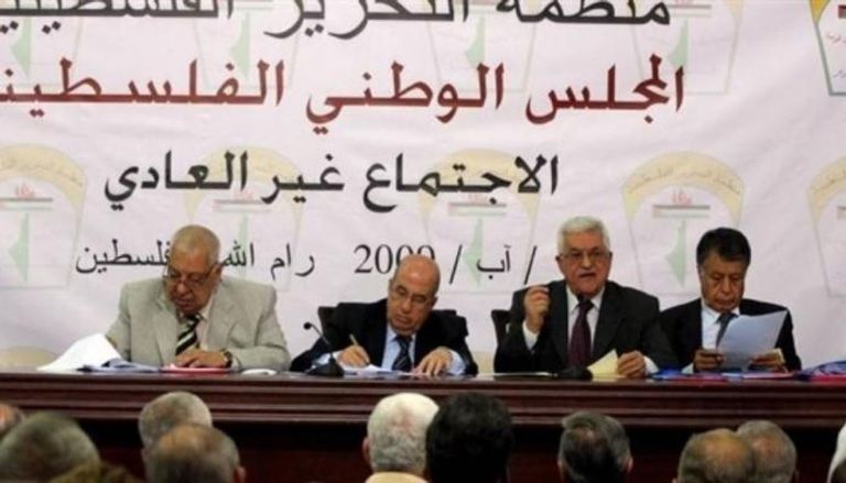 الدورة الأخيرة غير العادية للمجلس الوطني برئاسة عباس