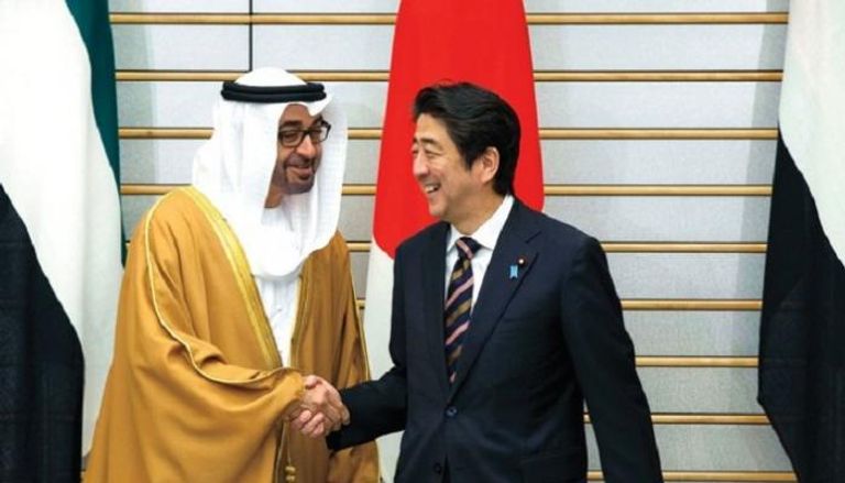 الشيخ محمد بن زايد آل نهيان وشينزو آبي رئيس وزراء اليابان - أرشيفية