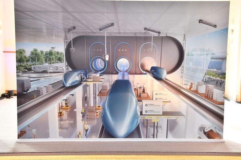 محمد بن راشد يشهد إطلاق موانئ دبي العالمية كارغوسبيد