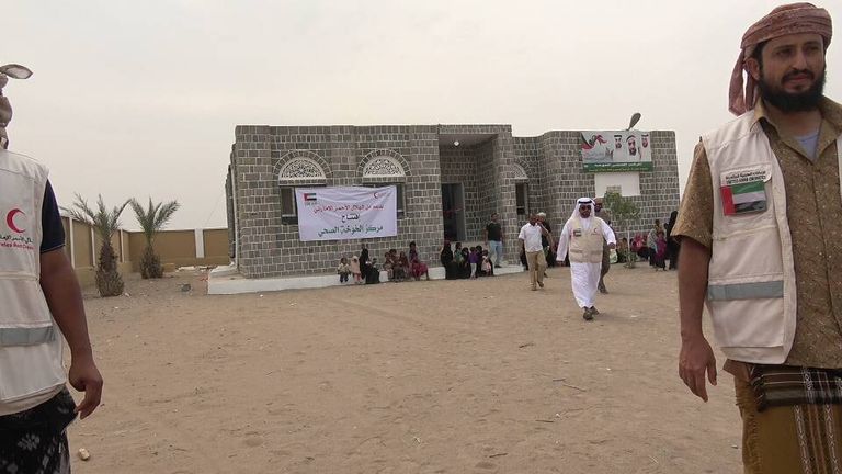 الهلال الأحمر الإماراتي يفتتح مركز الخوخة الصحي الهلال الأحمر الإماراتي يفتتح مركز الخوخة الصحي