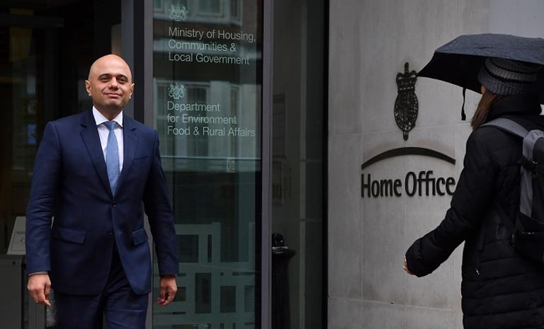 ساجد جاويد ساجد جاويد أول مسلم يُعيَّن وزيرا للداخلية البريطانية