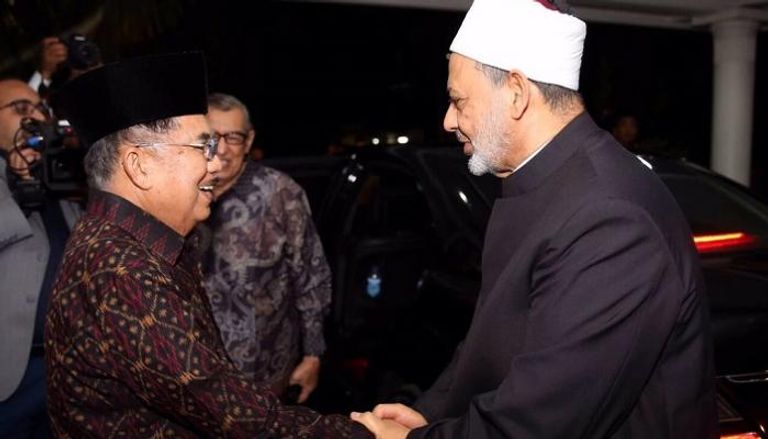 محمد كالا نائب الرئيس الإندونيسي وفضيلة الإمام الأكبر أحمد الطيب
