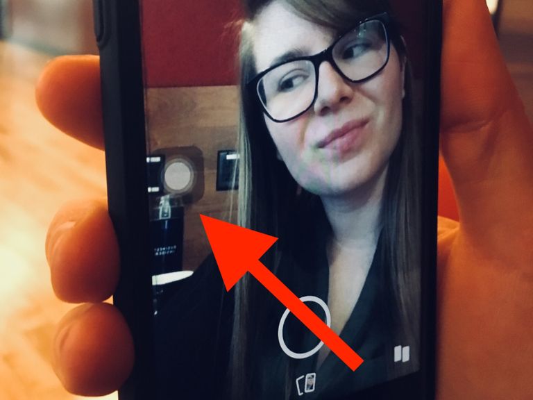 حيلة لتسجيل مقطع سناب شات Snapchat دون لمس الشاشة