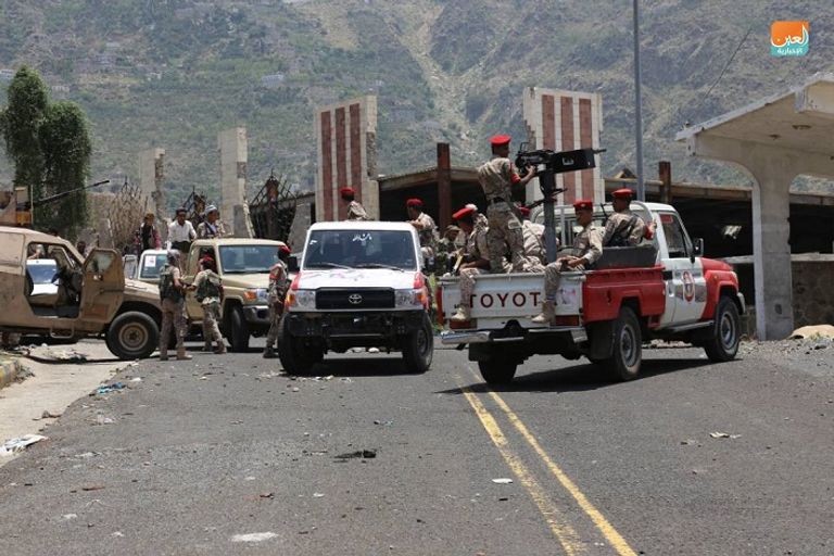 الانتشار الأمني لوحدات الشرطة العسكرية والقوات الخاصة في الجبهة الشرقية الانتشار الأمني لوحدات الشرطة العسكرية والقوات الخاصة في تعز