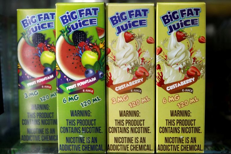 عبوات السجائر الإلكترونية تحذيرات أمريكية جديدة لشركات السجائر الإلكترونية