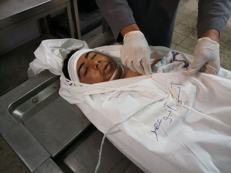 جثمان الشهيد أبو عصر  ارتفاع عدد شهداء مسيرات العودة إلى 50